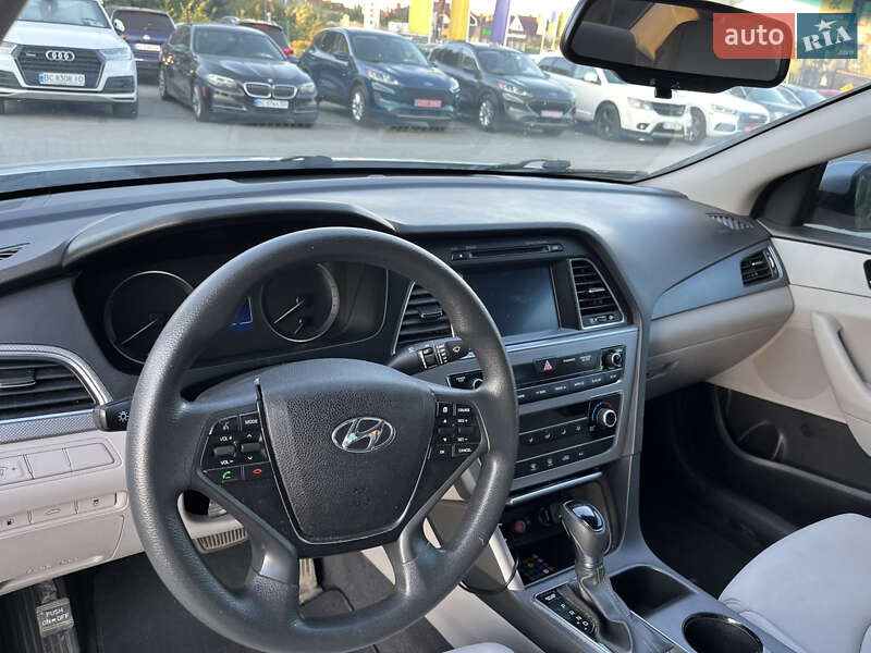 Седан Hyundai Sonata 2015 в Львове