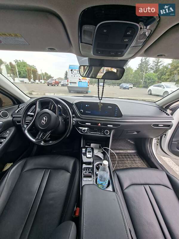 Седан Hyundai Sonata 2019 в Новоархангельську