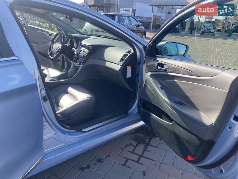 Седан Hyundai Sonata 2014 в Києві