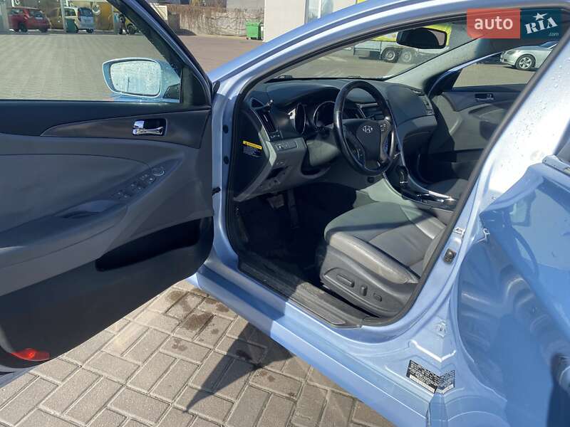 Седан Hyundai Sonata 2014 в Києві