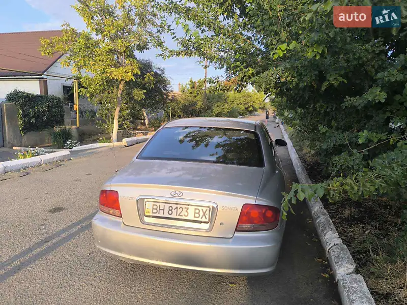 Hyundai Sonata 2004 VIN KMHEM41BP4A973646 фото оголошення 5 з 43