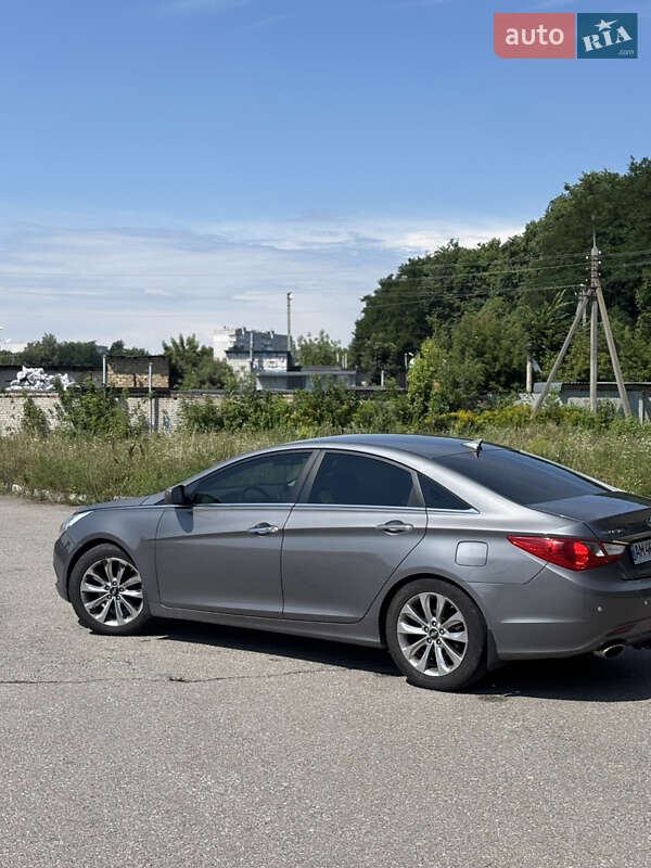 Седан Hyundai Sonata 2011 в Житомирі