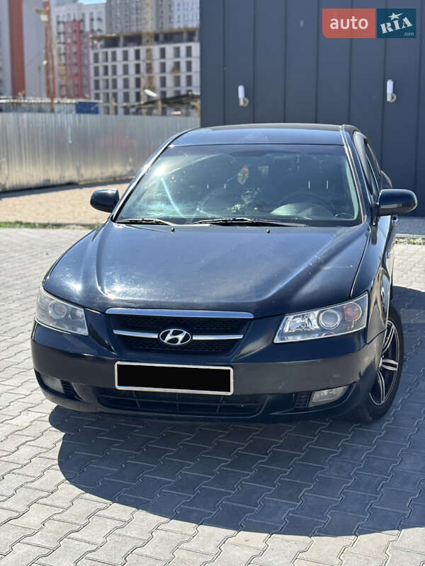 Седан Hyundai Sonata 2007 в Авангарде фото 2 Седан Hyundai Sonata 2007 в Авангарде