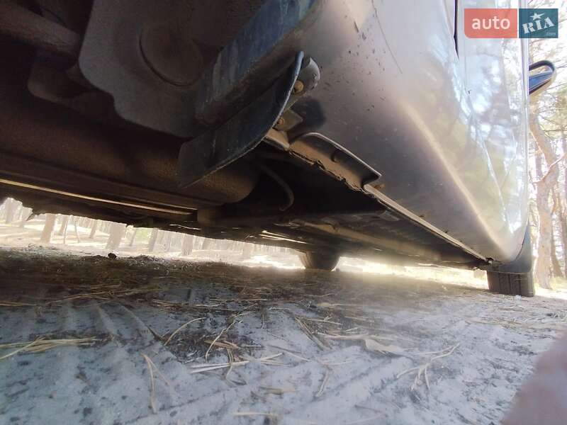 Седан Hyundai Sonata 2005 в Дніпрі