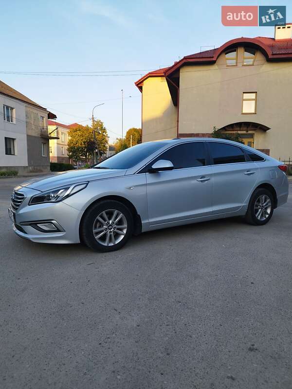 Hyundai Sonata 2017