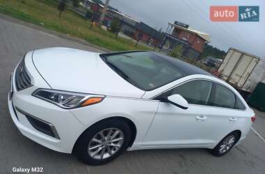 Седан Hyundai Sonata 2016 в Львові