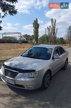 Седан Hyundai Sonata 2009 в Апостоловому