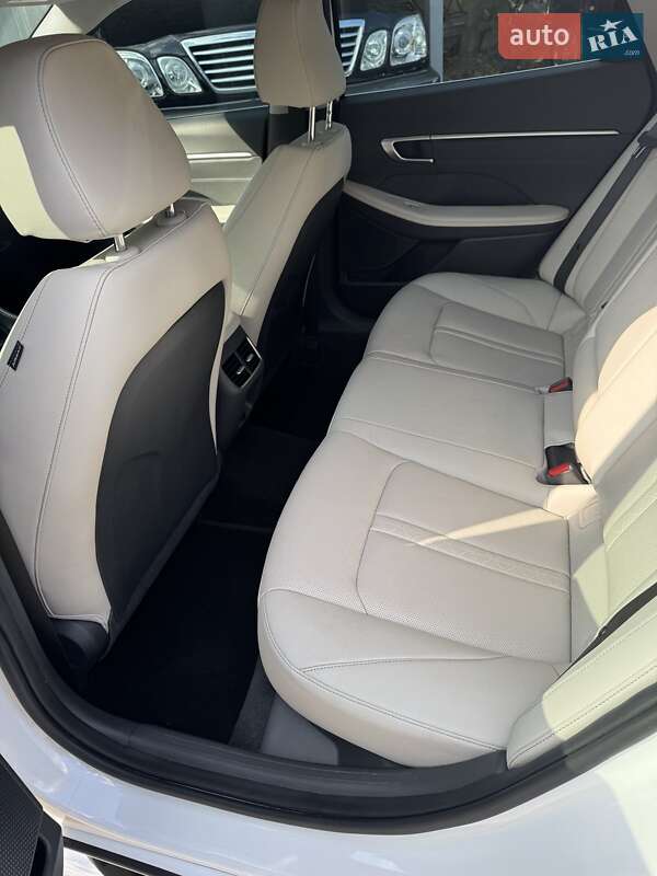 Седан Hyundai Sonata 2021 в Одесі