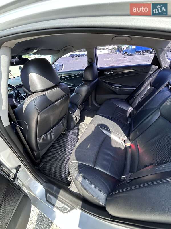 Седан Hyundai Sonata 2011 в Києві фото 11 Седан Hyundai Sonata 2011 в Києві
