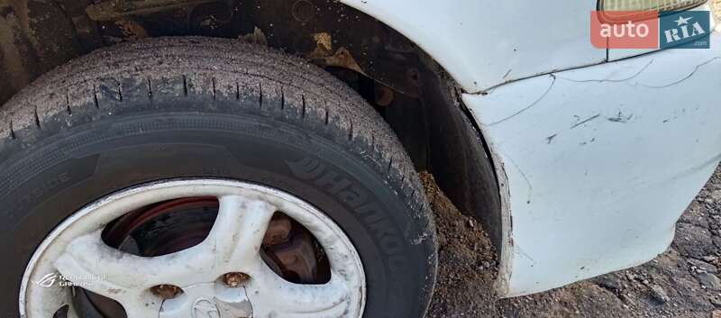 Седан Hyundai Sonata 1996 в Павлограде