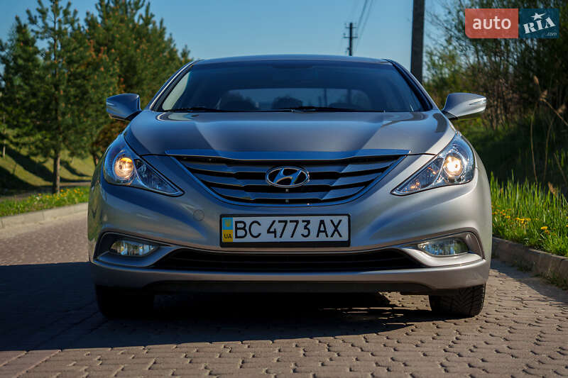 Седан Hyundai Sonata 2012 в Львові