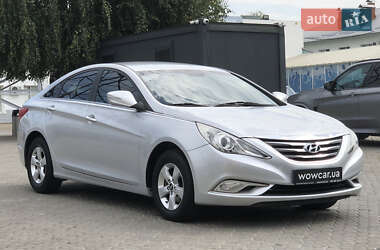 Седан Hyundai Sonata 2013 в Черновцах