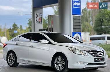 Седан Hyundai Sonata 2011 в Николаеве