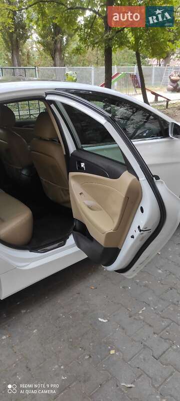 Седан Hyundai Sonata 2014 в Сумах фото 2 Седан Hyundai Sonata 2014 в Сумах