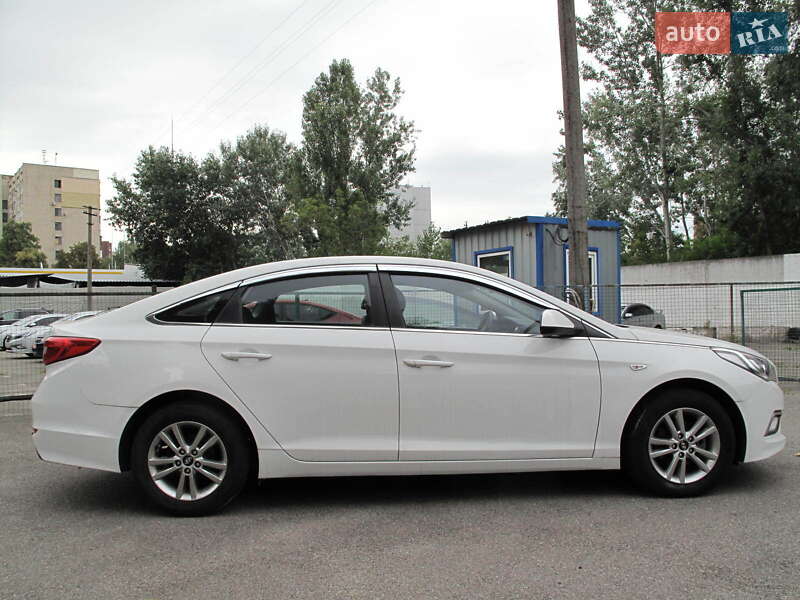 Седан Hyundai Sonata 2017 в Киеве