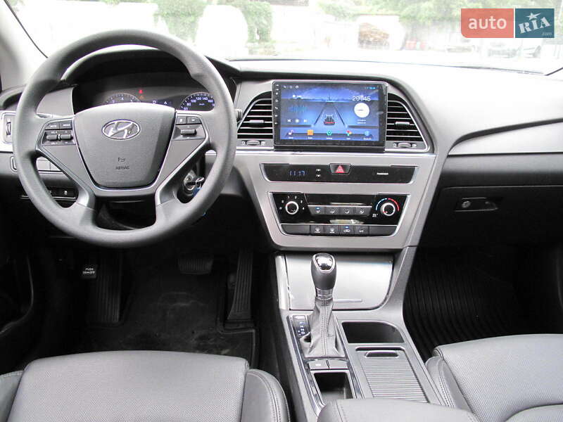 Седан Hyundai Sonata 2017 в Киеве