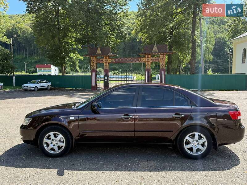 Седан Hyundai Sonata 2007 в Вижниці