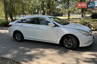 Седан Hyundai Sonata 2014 в 