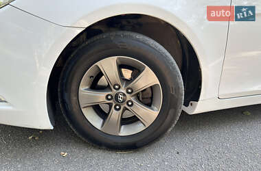 Седан Hyundai Sonata 2014 в 