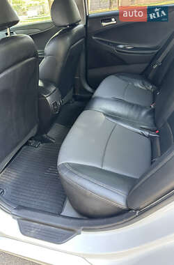 Седан Hyundai Sonata 2014 в 