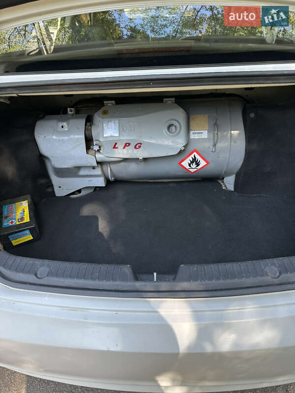 Седан Hyundai Sonata 2014 в Нікополі