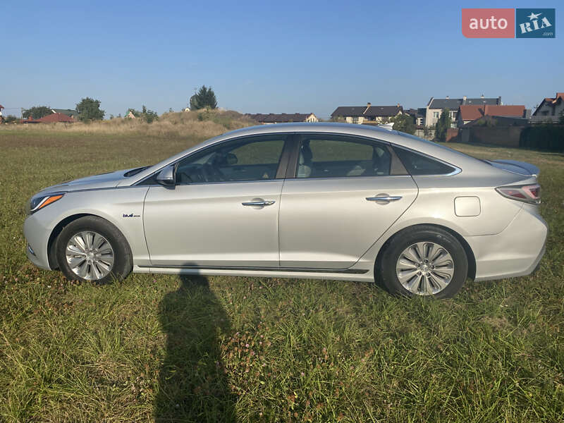 Седан Hyundai Sonata 2015 в Тернополе
