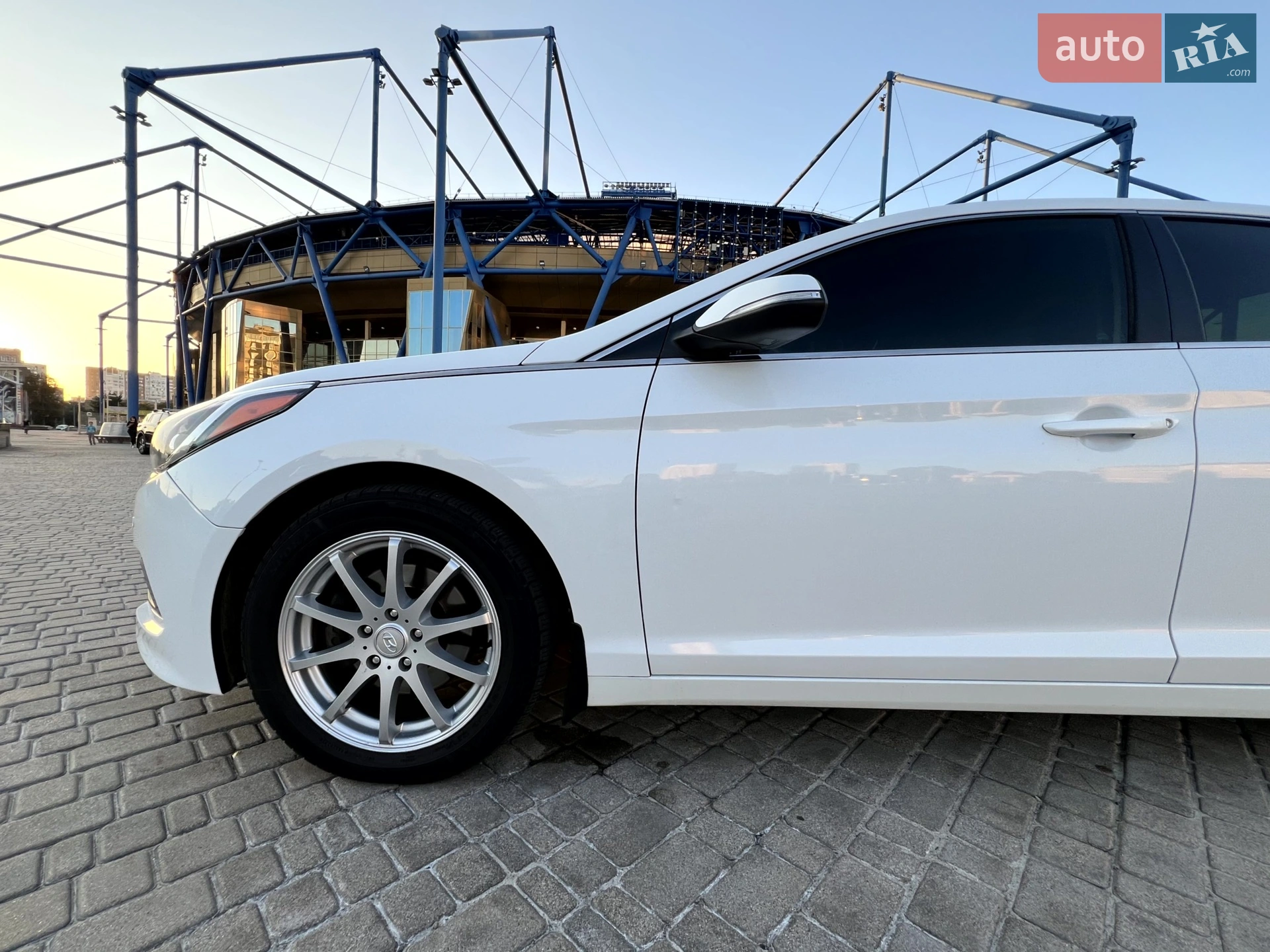 2014 Hyundai Sonata - мініатюра 17