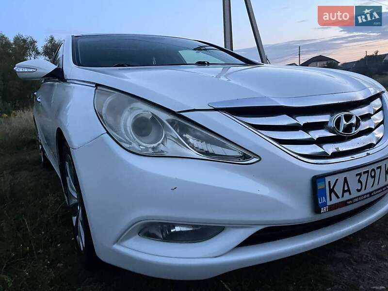 Седан Hyundai Sonata 2013 в Богдановке