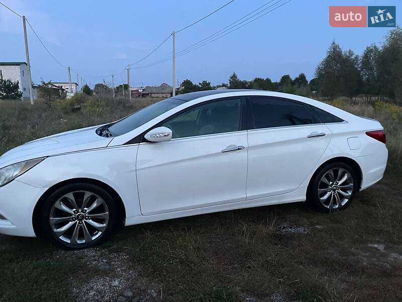 Седан Hyundai Sonata 2013 в Богдановке