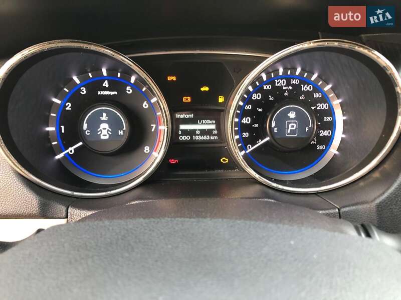 Седан Hyundai Sonata 2012 в Ровно