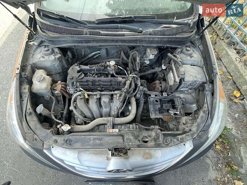 Седан Hyundai Sonata 2012 в Гостомелі