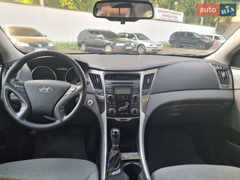 Седан Hyundai Sonata 2013 в Одесі