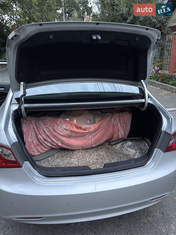 Седан Hyundai Sonata 2014 в Києві