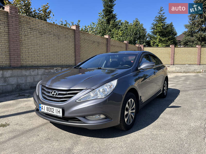 Hyundai Sonata 2011