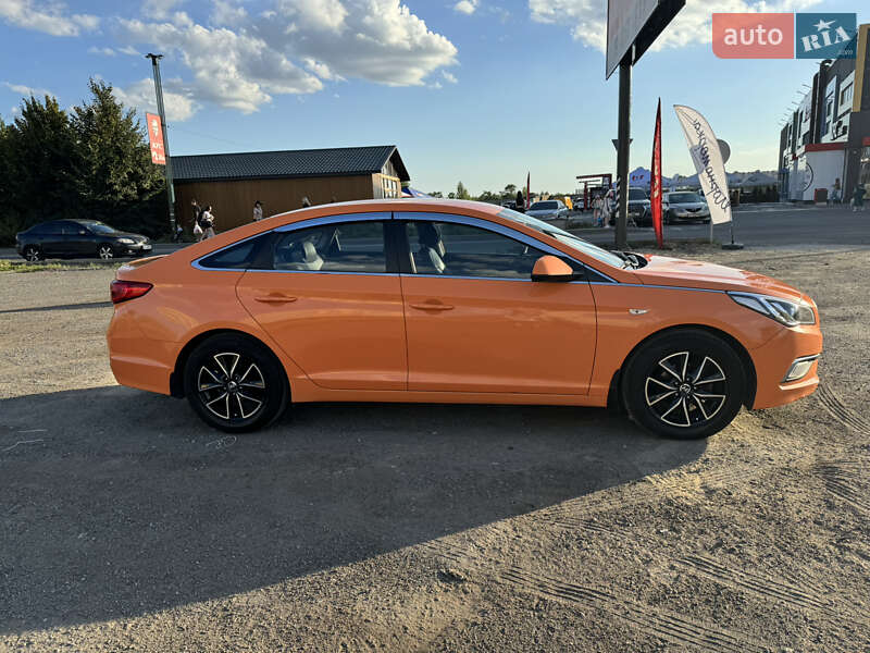 Седан Hyundai Sonata 2016 в Святопетровское
