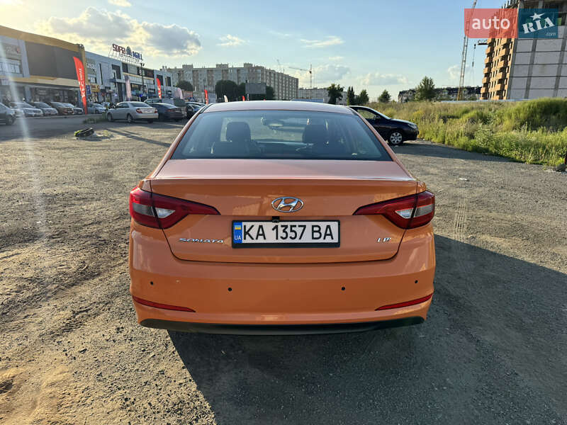 Седан Hyundai Sonata 2016 в Святопетровское