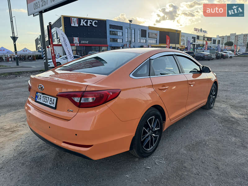 Седан Hyundai Sonata 2016 в Святопетровское