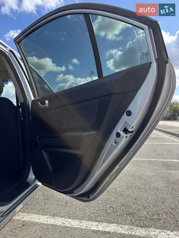 Седан Hyundai Sonata 2007 в Киеве