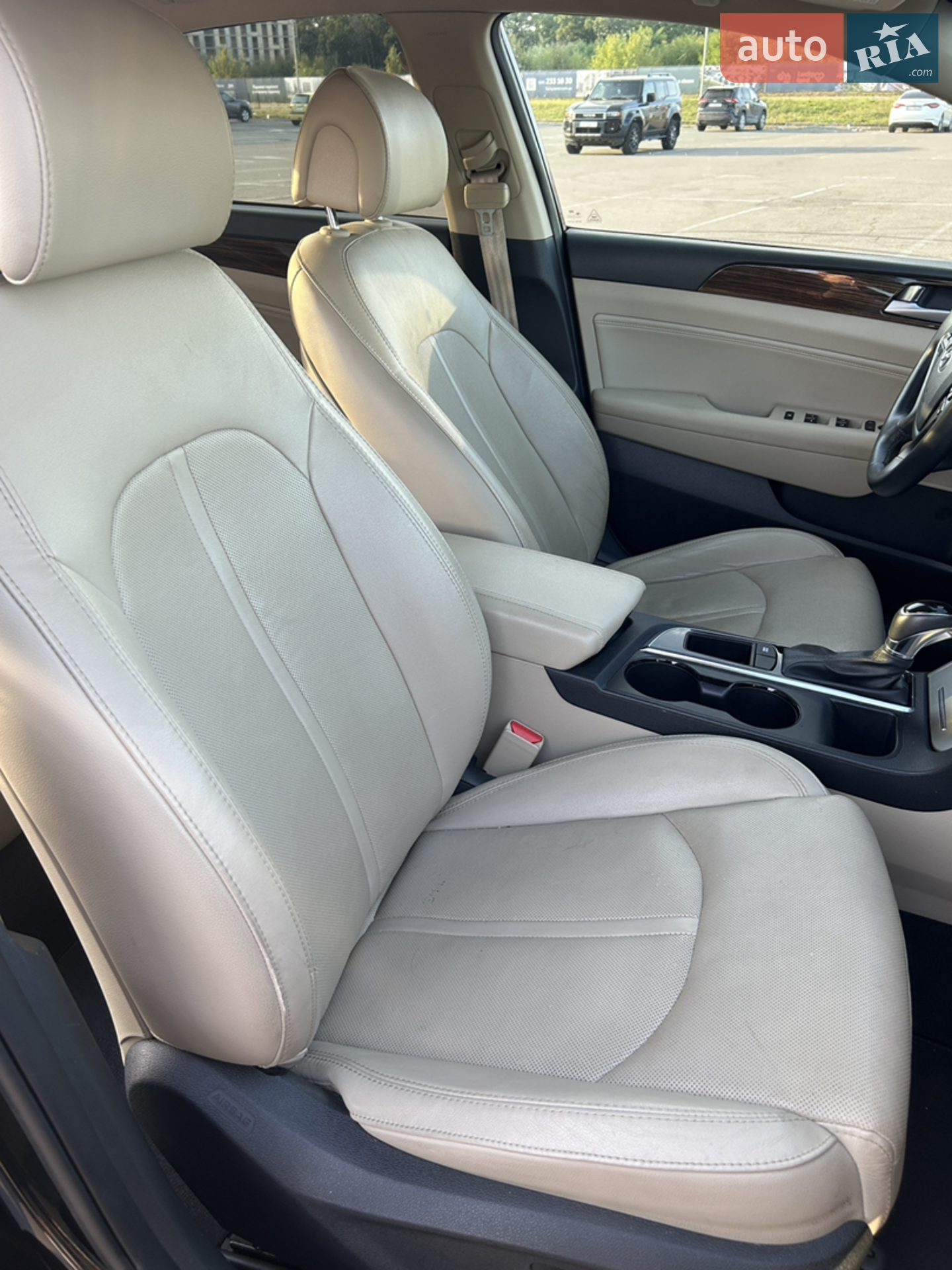 2016 Hyundai Sonata - мініатюра 27