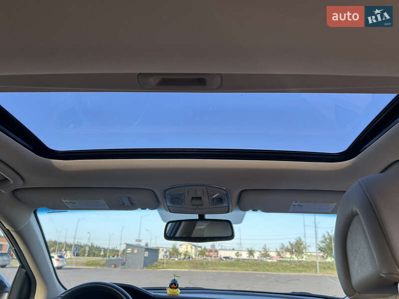 Седан Hyundai Sonata 2016 в Киеве