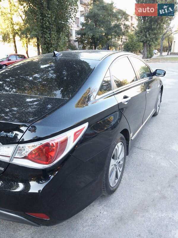 Седан Hyundai Sonata 2013 в Киеве фото 2 Седан Hyundai Sonata 2013 в Киеве