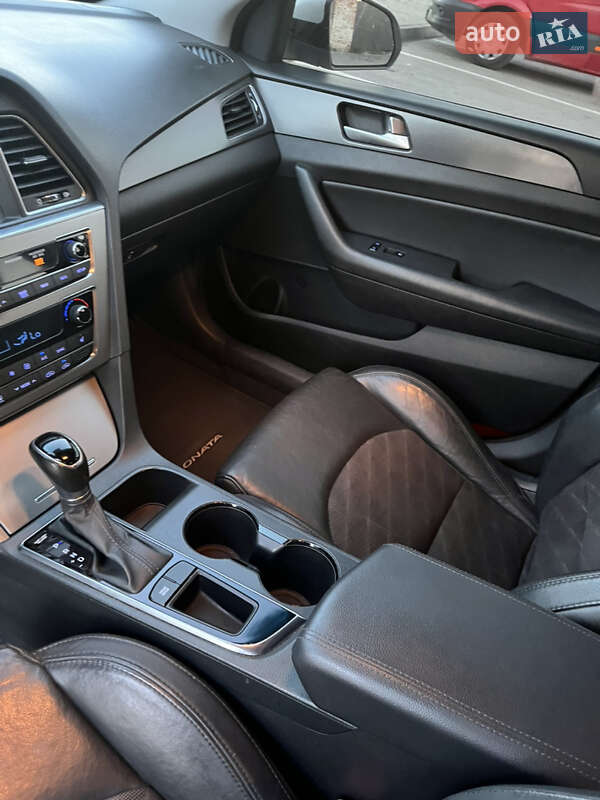 Седан Hyundai Sonata 2014 в Ивано-Франковске