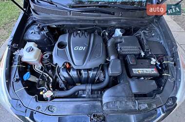 Седан Hyundai Sonata 2010 в 