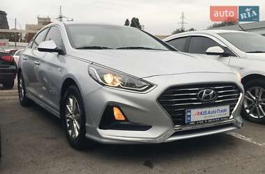 Седан Hyundai Sonata 2017 в Киеве