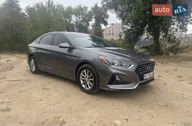 Седан Hyundai Sonata 2017 в Киеве