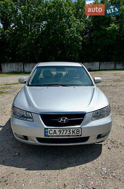 Седан Hyundai Sonata 2005 в Умані