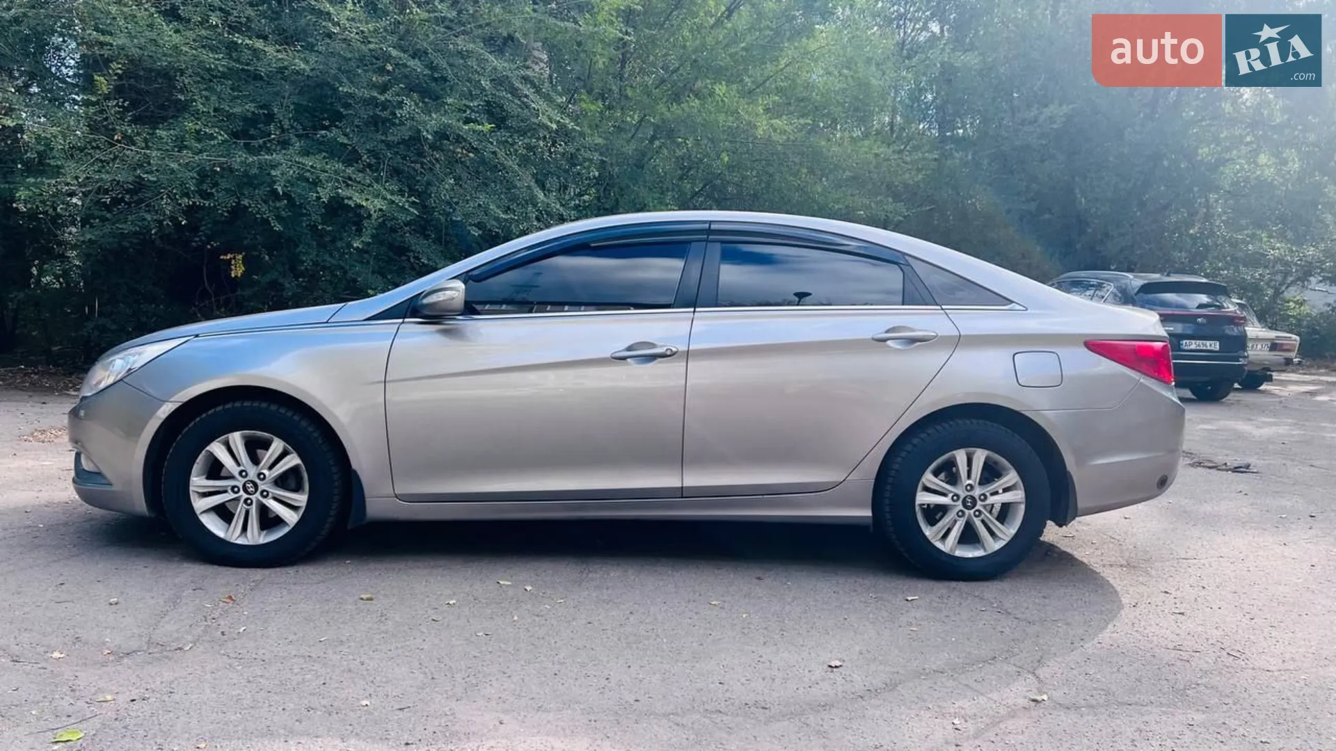 2010 Hyundai Sonata - мініатюра 7