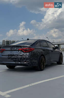 Седан Hyundai Sonata 2016 в Києві