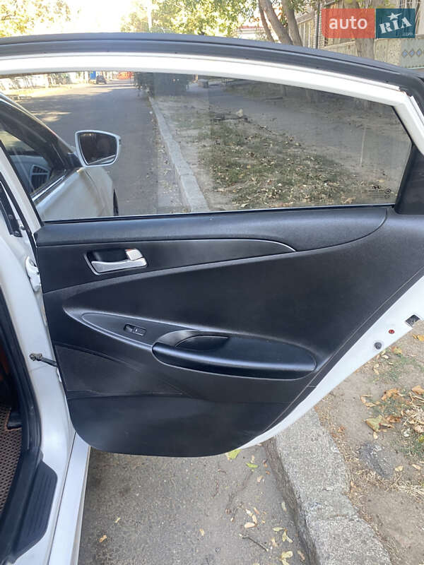 Седан Hyundai Sonata 2012 в Миколаєві фото 14 Седан Hyundai Sonata 2012 в Миколаєві