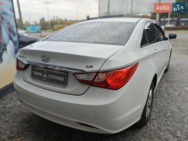 Седан Hyundai Sonata 2016 в Києві фото 8 Седан Hyundai Sonata 2016 в Києві